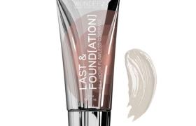 Fond de teint 10 Porcelain Last & Foundation Wunder2