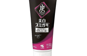 Kobayashi - Dentifrice Blanchissant Charclean Charbon - 90g