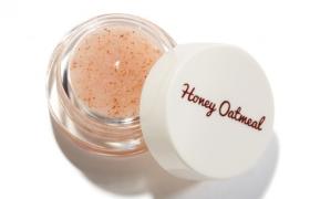 The Saem - Honey Oatmeal Gommage pour les lèvres - 7ml The Saem - Honey Oatmeal Gommage pour les lèvres - 7ml