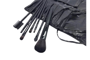 Arezia - Ensemble d'outils de maquillage - 0702 - 7pièces