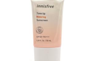 innisfree - Écran solaire Tone Up Watering SPF50 + PA ++++ - 50ml
