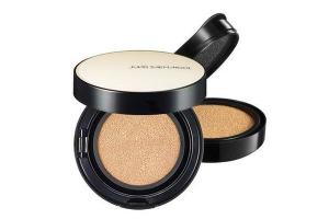 Jung Saem Mool - Coussin Essential Skin Nuder Long Wear - 14g +14g
