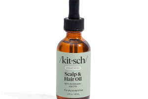 KITSCH - Huile fortifiante pour cuir chevelu et cheveux au romarin et à la biotine - 60ml KITSCH - Huile fortifiante pour cuir chevelu et cheveux au romarin et à la biotine - 60ml