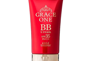 Kose - Grace One BB Crème SPF 35 PA+++ - 50g - 01 Bright Natural Kose - Grace One BB Crème SPF 35 PA+++ - 50g - 01 Bright Natural