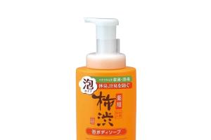 KUMANO COSME - Savon corporel en mousse kaki Shibu - 500ml KUMANO COSME - Savon corporel en mousse kaki Shibu - 500ml