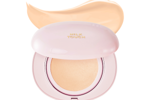 Milk Touch - Coussin éclat laiteux Skin Fit toute la journée SPF 50+ PA++++ - 15g - 19W Warm Ivory
