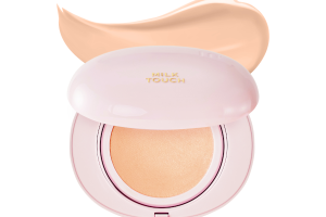 Milk Touch - Coussin éclat laiteux Skin Fit toute la journée SPF 50+ PA++++ - 15g - 21N Natural Beige