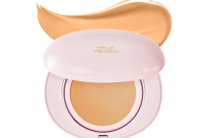Milk Touch - Coussin éclat laiteux Skin Fit toute la journée SPF 50+ PA++++ - 15g - 25C Ginger Milk Touch - Coussin éclat laiteux Skin Fit toute la journée SPF 50+ PA++++ - 15g - 25C Ginger