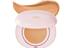 Milk Touch - Coussin éclat laiteux Skin Fit toute la journée SPF 50+ PA++++ - 15g - 26N Latte