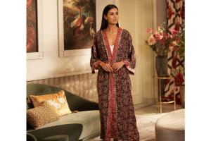 Rituals Jaypur Saree Kimono Dark Flower Long