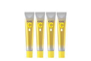 Rohto Mentholatum Melano CC Premium Brightening Essence (Japan...