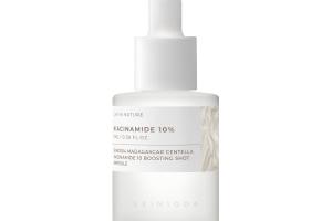 SKIN1004 - Ampoule boostante de niacinamide Centella de Madagascar (10 doses) - 9ml SKIN1004 - Ampoule boostante de niacinamide Centella de Madagascar (10 doses) - 9ml