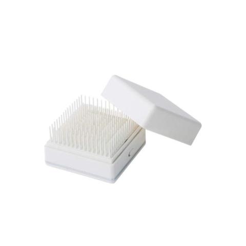 SALONIA - Brosse carrée ION (100V-240V) SL-014WH - 1pièce - White